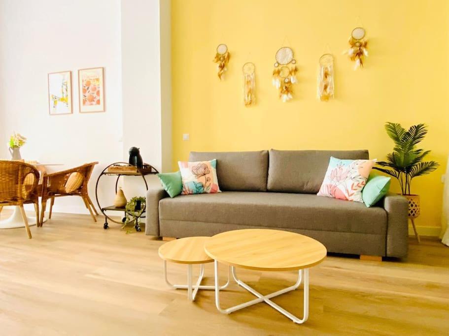 Beautiful And Charming Loft In Russafa Soho Appartement Valencia Buitenkant foto