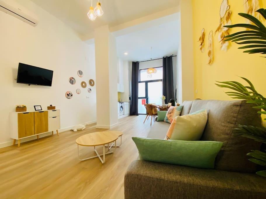 Beautiful And Charming Loft In Russafa Soho Appartement Valencia Buitenkant foto